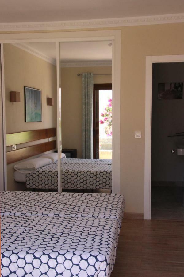 Banti Garden Hotell Tarifa Exteriör bild